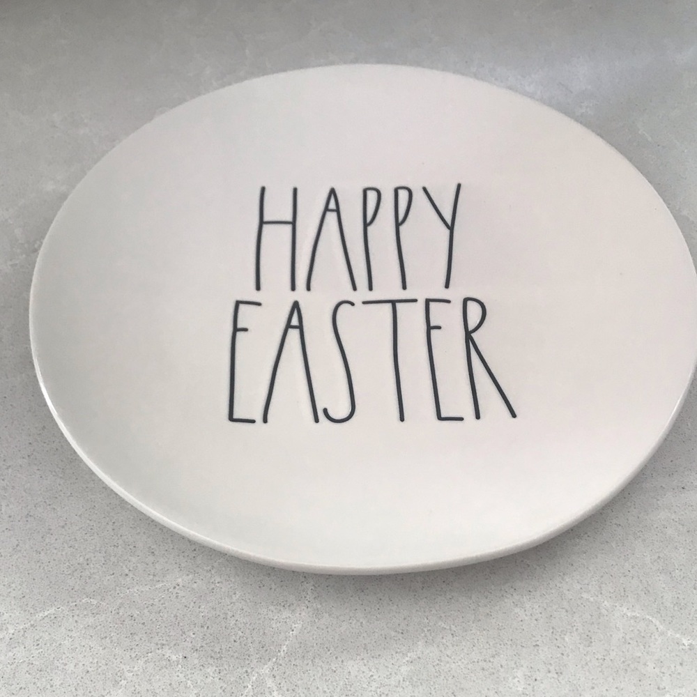 Rae Dunn “Happy Easter” plate
